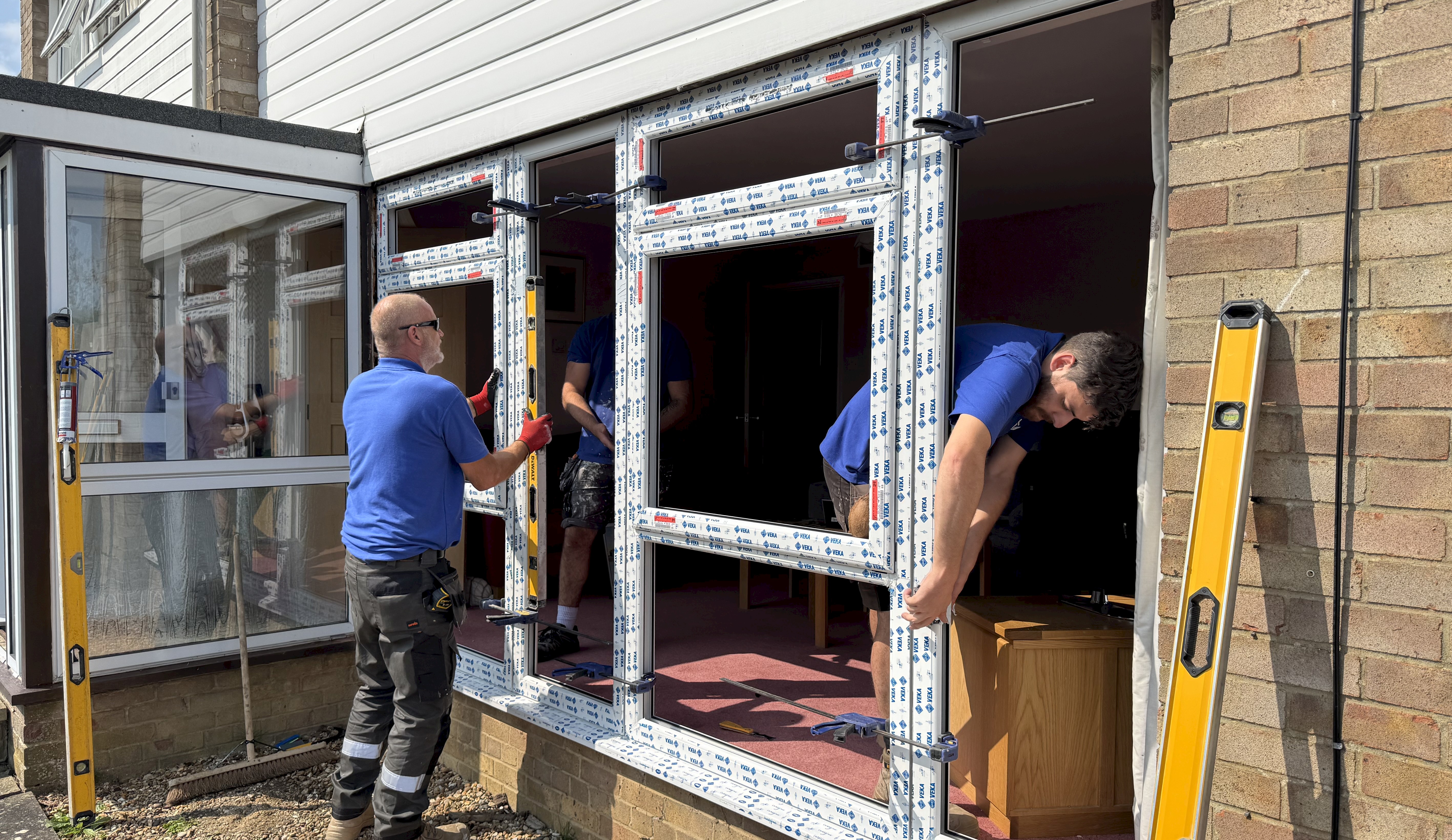 New UPVC Double Glazing windows and doors installed in Leighton Buzzard, Milton Keynes, Bletchley, Dunstable, Luton, Bedfordshire