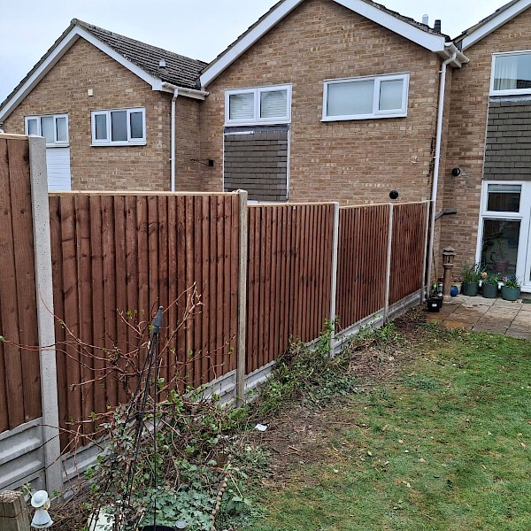 Concrete & Close Board Panel Fence Installation in Leighton Buzzard