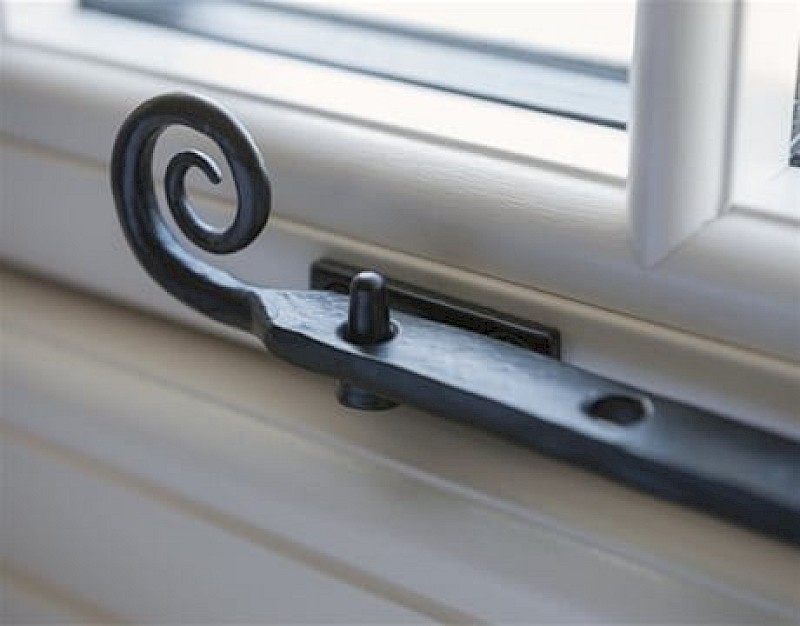 flush sash windows repairs and replacements leighton buzzard safe and healthy homes handyperson
