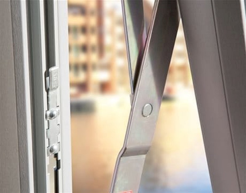 fully reversible windows repairs and replacements leighton buzzard safe and healthy homes handyperson