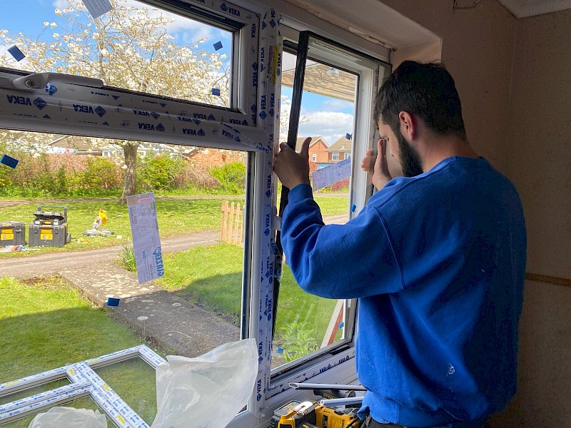Energy-efficient double glazing windows installation leighton buzzard bedfordshire