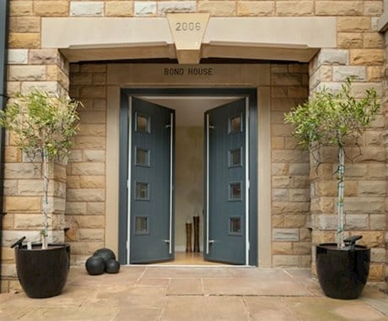 Composite doors adding sophistication to home aesthetics leighton buzzard bedfordshire
