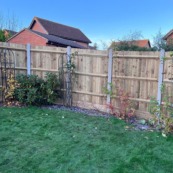 landscaping, garden services, fencing, decking, paving services handyperson handyman