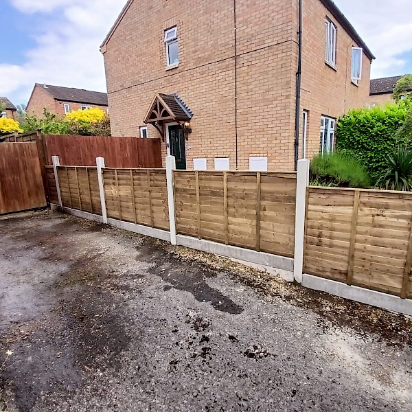 landscaping, garden services, fencing, decking, paving services handyperson handyman