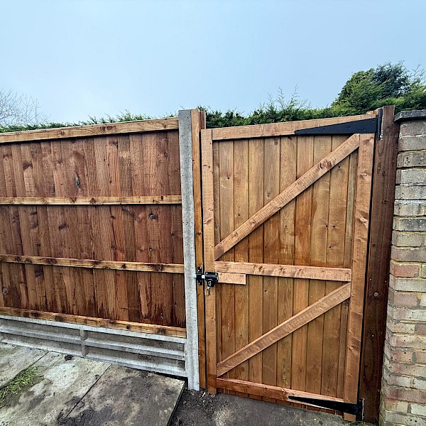 landscaping, garden services, fencing, decking, paving services handyperson handyman