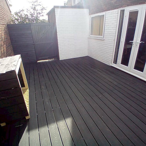 landscaping, garden services, fencing, decking, paving services handyperson handyman